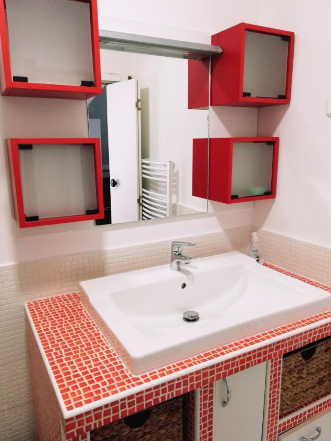 Happy Home Apartman Gyenesdias Ngoại thất bức ảnh
