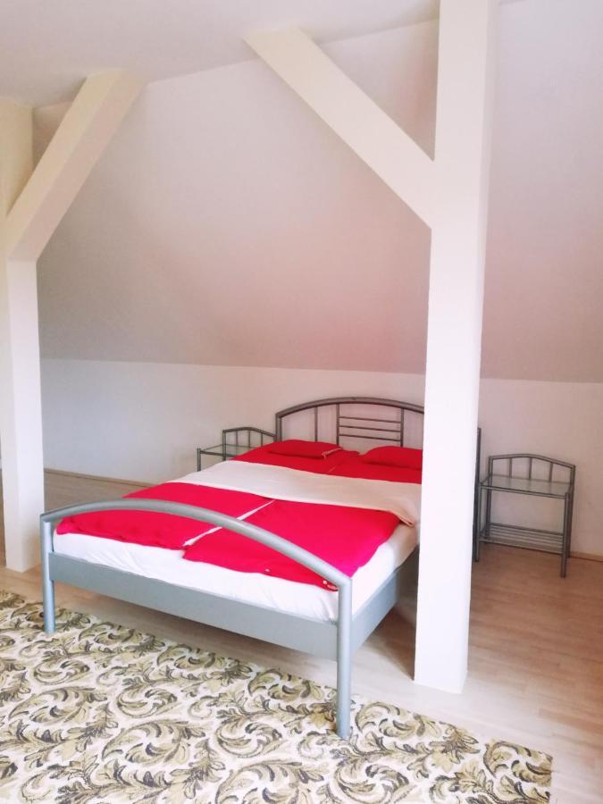 Happy Home Apartman Gyenesdias Ngoại thất bức ảnh